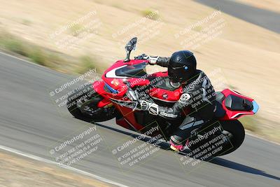 media/Oct-16-2022-TrackXperience (Sun) [[236a00b5b6]]/Group 3/session 2 turn 11/